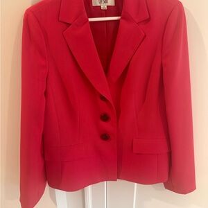 Le Suit Women's Vibrant deep pink